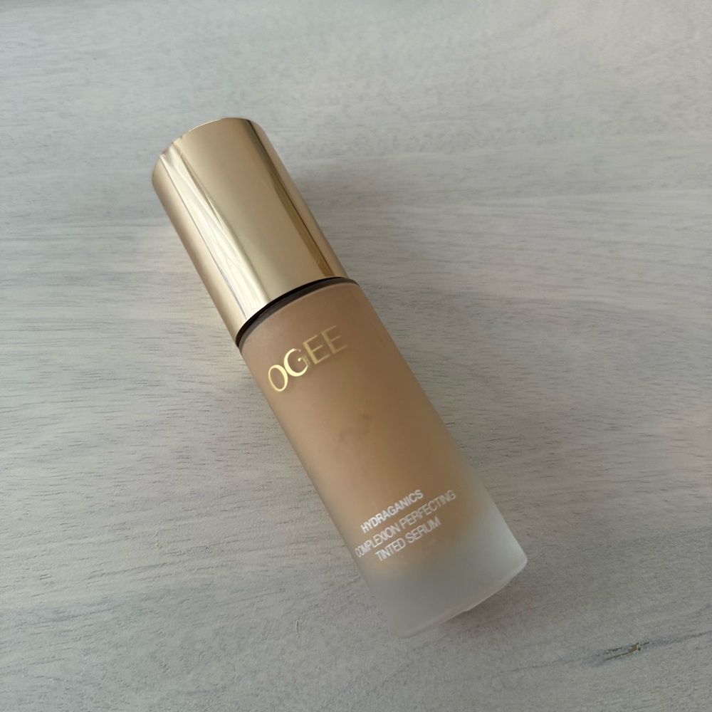 Ogee complexion perfecting tinted serum - linden